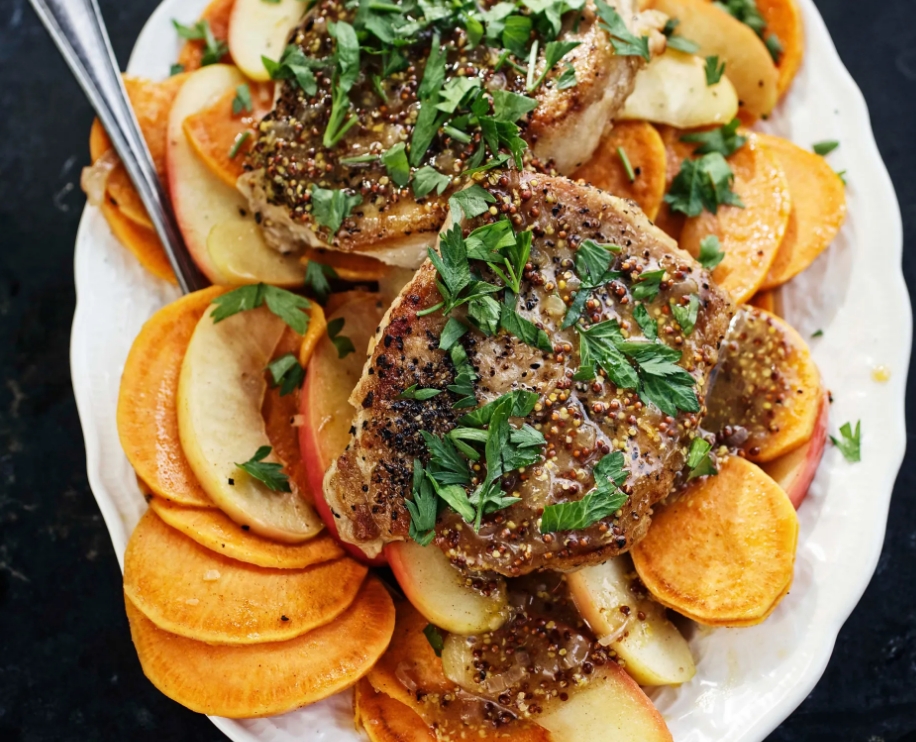 braised pork chops with sweet potatoes and apples