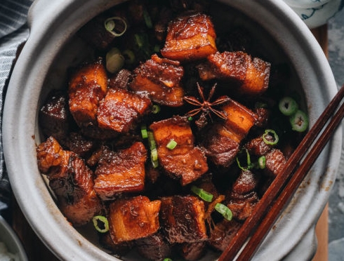 braised pork belly in chinese