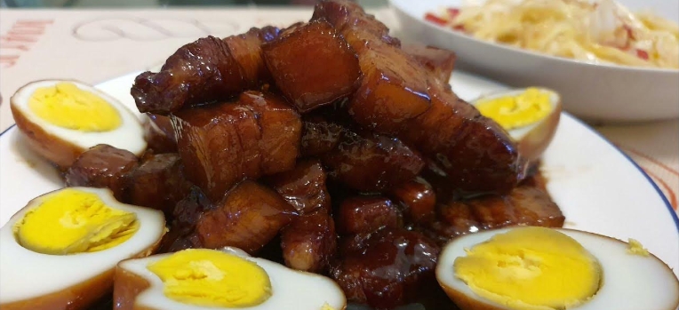 kl liew braised pork belly