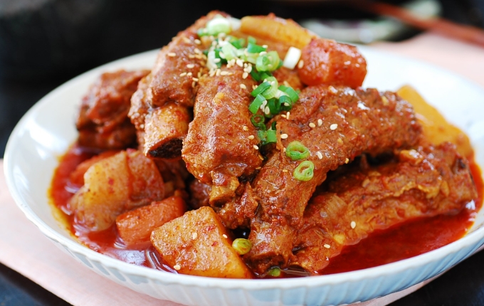 chinese style braised pork ribs recipe