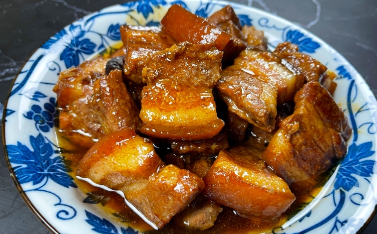 chinese red braised spare ribs