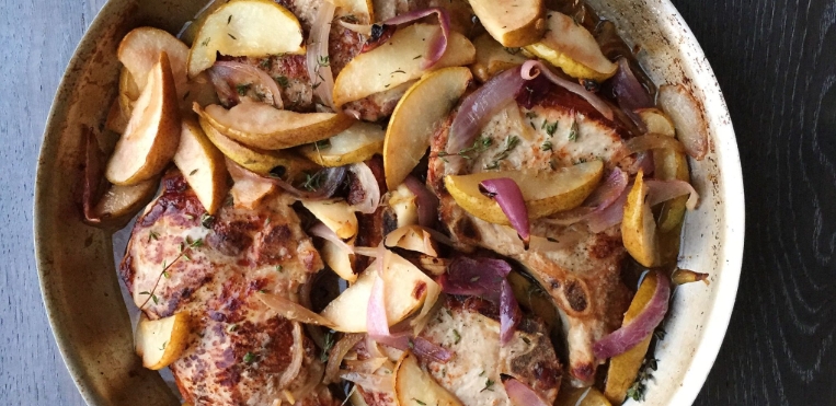 oven braised pork chops with red onions and pears